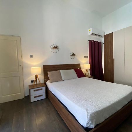 Blue Waters Town House Apartment Tarxien Luaran gambar